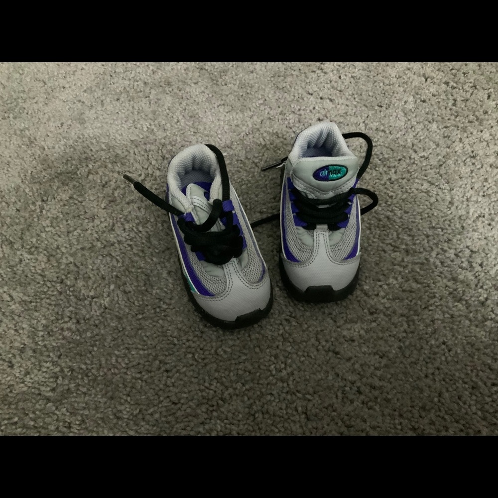 Toddler Gray Nike Airmax